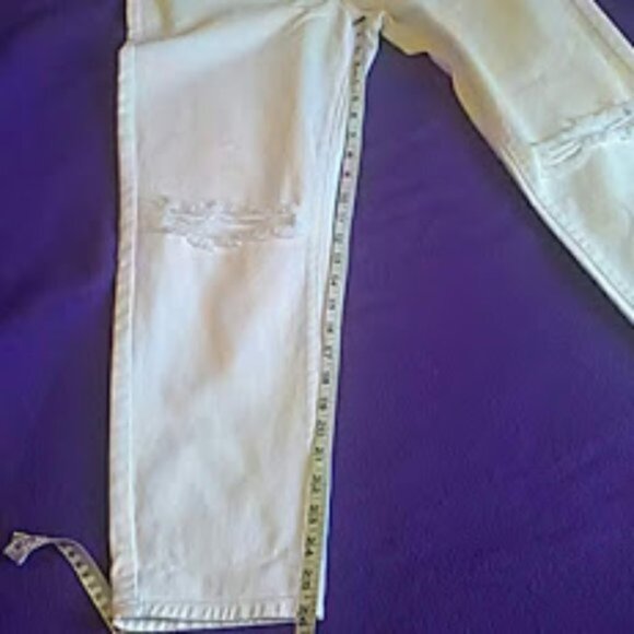 Forever 21 White Jeans Ripped Knee Women's Size 28 - Picture 8 of 16